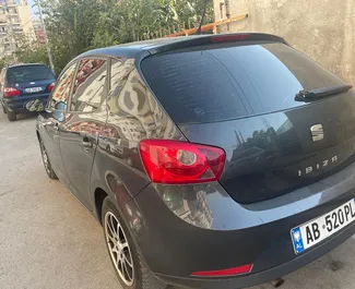 Ενοικίαση αυτοκινήτου SEAT Ibiza 2012 στην Αλβανία, περιλαμβάνει ✓ καύσιμο Βενζίνη και 75 ίππους ➤ Από 20 EUR ανά ημέρα.