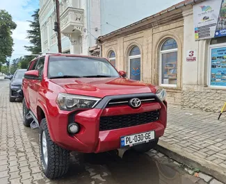 إيجار Toyota 4 Runner. سيارة الراحة, سيارات الدفع الرباعي للإيجار في في جورجيا ✓ إيداع 300 GEL ✓ خيارات التأمين TPL, CDW, السرقة, بدون إيداع.