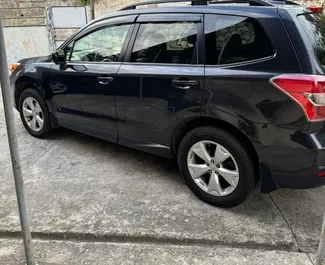 Bensin 2,5L motor i Subaru Forester 2016 för uthyrning i Kutaisi.