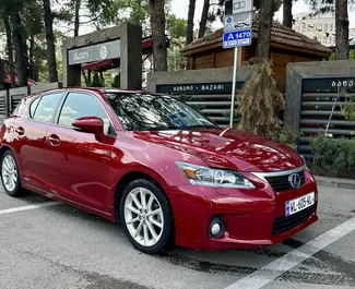 Lexus CT200H 2012 dostupné na prenájom v v Tbilisi, s limitom kilometrov neobmedzené.