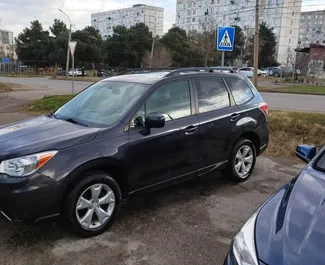 Bilutleie av Subaru Forester 2016 i i Georgia, inkluderer ✓ Bensin drivstoff og 220 hestekrefter ➤ Starter fra 120 GEL per dag.