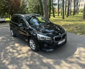 Prenájom auta BMW 220 Activ Tourer #10819 s prevodovkou Automatické v v Budve, vybavené motorom 1,5L ➤ Od Filip v v Čiernej Hore.