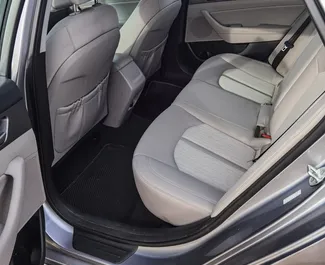 Aluguel de Hyundai Sonata. Carro Conforto, Premium para Alugar na Geórgia ✓ Depósito de 100 GEL ✓ Opções de seguro: TPL, CDW, Passageiros.