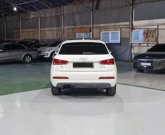 Audi Q3 대여. 알바니아에서에서 대여 가능한 편안함, 프리미엄, 크로스오버 차량 ✓ 보증금 없음 ✓ TPL, CDW, FDW, 도난, 해외, Young 보험 옵션.