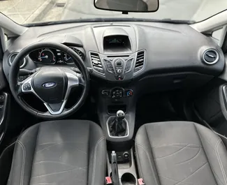 تأجير سيارة Ford Fiesta رقم 11055 بناقل حركة يدوي في في مطار تيرانا، مجهزة بمحرك 1,2 لتر ➤ من إنريجن في في ألبانيا.