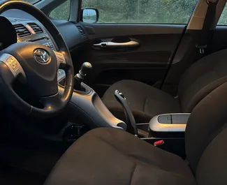 Pronájem auta Toyota Auris #11324 s převodovkou Manuální v Durresu, vybavené motorem 2,2L ➤ Od Emanuel v Albánii.