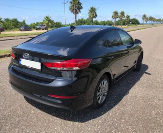 Bilutleie av Hyundai Elantra 2016 i i Georgia, inkluderer ✓ Bensin drivstoff og 150 hestekrefter ➤ Starter fra 99 GEL per dag.