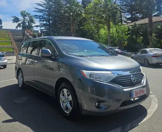 トビリシにて、グルジアにてでのNissan Quest #11161 自動カーレンタル、3.5Lエンジン搭載 ➤ 翔太から。