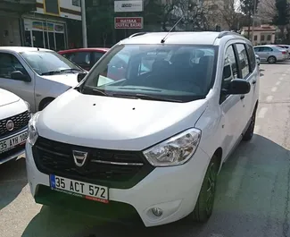 Alquiler de coches Dacia Lodgy Stepway n.º 8581 Manual en el aeropuerto de Esmirna, equipado con motor de 1,5L ➤ De Ibrahim en Turquía.