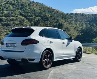 Prenájom auta Porsche Cayenne #6291 s prevodovkou Automatické v v Tbilisi, vybavené motorom 4,8L ➤ Od Evgenii v v Gruzínsku.