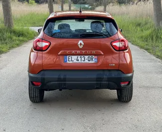 Renault Captur - автомобіль категорії Економ, Комфорт, Кросовер напрокат у Чорногорії ✓ Депозит у розмірі 200 EUR ✓ Страхування: ОСЦПВ, СВУПЗ, ПСВУПЗ, ПСВУ, Від крадіжки, З виїздом, Молодий.