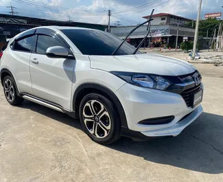 Honda HR-V 2019 su Priekinė pavara sistema, prieinamas Bankoko Suvarnabhumi oro uoste.