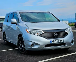 Framvy av en hyrbil Nissan Quest i Tbilisi, Georgien ✓ Bil #11162. ✓ Växellåda Automatisk TM ✓ 0 recensioner.