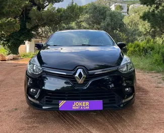 Renault Clio 4 2017 dostupné na prenájom v v Budve, s limitom kilometrov 200 km/deň.