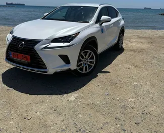 Predný pohľad na prenajaté auto Lexus NX v v Larnake, Cyprus ✓ Auto č. 11210. ✓ Prevodovka Automatické TM ✓ Hodnotenia 0.