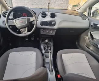 Najem SEAT Ibiza. Avto tipa Ekonomičen, Udobje za najem v v Albaniji ✓ Depozit 100 EUR ✓ Možnosti zavarovanja: TPL.