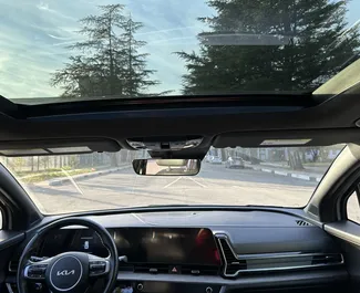 Kia Sportage 2023 na voljo za najem v v Kutaisiju, z omejitvijo prevoženih kilometrov neomejeno.