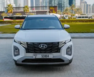 Vista frontal de um aluguel Hyundai Creta no Dubai, Emirados Árabes Unidos ✓ Carro #11437. ✓ Transmissão Automático TM ✓ 0 avaliações.