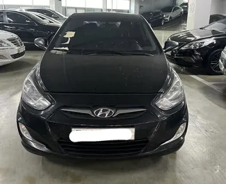 Aluguel de Carro Hyundai Accent Blue #11535 com transmissão Automático em Durres, equipado com motor 1,6L ➤ De Deni na Albânia.