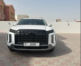 Hyundai Palisade kiralama. Konfor, Premium, Crossover Türünde Araç Kiralama BAE'de ✓ Depozito 500 AED ✓ TPL, SCDW, Hırsızlık sigorta seçenekleri.