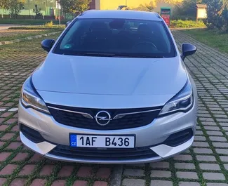 Aluguel de Carro Opel Astra #11019 com transmissão Manual em Praga, equipado com motor 1,5L ➤ De Kateřina na República Checa.