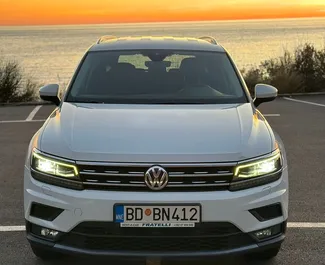 Diesel 2,0L motor i Volkswagen Tiguan 2019 för uthyrning i Rafailovici.