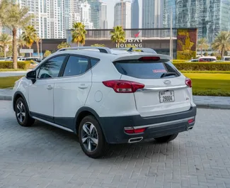 JAC S3+ 租赁。在 阿联酋 出租的 经济, 舒适性, 交叉 汽车 ✓ Deposit of 1500 AED ✓ 提供 TPL, CDW, SCDW, Passengers, Theft 保险选项。