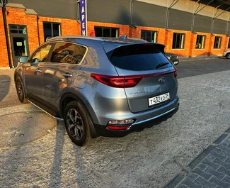 在 在俄罗斯 租赁 Kia Sportage 2021 汽车，特点包括 ✓ 使用 Petrol 燃料和 150 马力 ➤ 起价 5000 RUB 每天。
