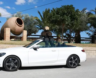 Aluguel de Carro Mercedes-Benz C200 Cabrio #11731 com transmissão Automático em Alicante, equipado com motor 2,0L ➤ De Yevheniia em Espanha.