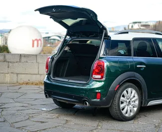 Utleie av Mini Countryman Cooper S. Komfort, Premium, Crossover bil til leie i Georgia ✓ Depositum på 200 GEL ✓ Forsikringsalternativer: TPL, CDW, SCDW, Tyveri.