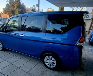 Auto rentimine Nissan Serena #6682 Automaatne Limassolis, varustatud 2,0L mootoriga ➤ Constantinalt Küprosel.