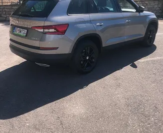 Najem Skoda Kodiaq. Avto tipa Udobje, SUV, Crossover za najem v v Črni gori ✓ Depozit 300 EUR ✓ Možnosti zavarovanja: TPL, Kraja, V tujini, Mladi.