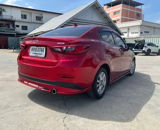 무제한의 주행 제한이 있는 방콕 수완나품 공항에서 대여 가능한 Mazda 2 2019.