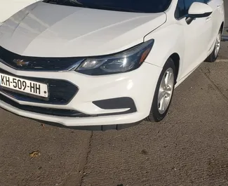 Najem avtomobila Chevrolet Cruze #12027 z menjalnikom Samodejno v na letališču Kutaisi, opremljen z motorjem 1,4L ➤ Od George v v Gruziji.