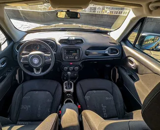 Jeep Renegade 2016 s Pogon na vsa kolesa sistemom, na voljo v v Batumiju.