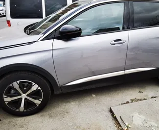 在 在土耳其 租赁 Peugeot 3008 2024 汽车，特点包括 ✓ 使用 Diesel 燃料和 136 马力 ➤ 起价 103 USD 每天。