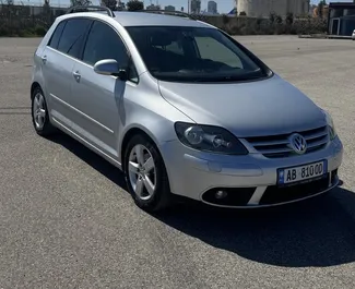 Prenájom auta Volkswagen Golf Plus #10137 s prevodovkou Manuálne v v meste Durres, vybavené motorom 1,9L ➤ Od Arlind v v Albánsku.