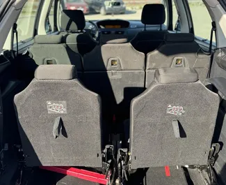 Citroen C4 Grand Picasso 2010 so systémom pohonu Predný pohon, dostupné v v meste Durres.