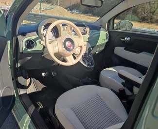 Motor Gasolina 1,4L do Fiat 500 Cabrio 2017 para aluguel em Tbilisi.