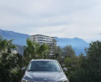 Aluguel de Carro BMW X1 #11323 com transmissão Automático em Becici, equipado com motor 2,0L ➤ De Filip no Montenegro.