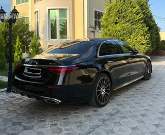 Motor Gasolina 3,0L do Mercedes-Benz S560 2023 para aluguel em Baku.
