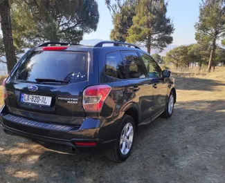 Subaru Forester udlejning. Komfort, SUV, Crossover Bil til udlejning i Georgien ✓ Uden depositum ✓ TPL, CDW, SCDW, Passagerer, Tyveri forsikringsmuligheder.