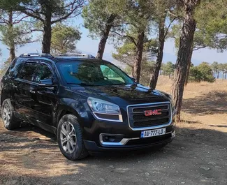 Pronájem auta GMC Acadia 2016 v Gruzii, s palivem Benzín a výkonem 250 koní ➤ Cena od 115 GEL za den.