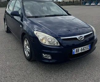 Prenájom auta Hyundai i30 #10494 s prevodovkou Manuálne v v meste Durres, vybavené motorom 1,6L ➤ Od Arlind v v Albánsku.