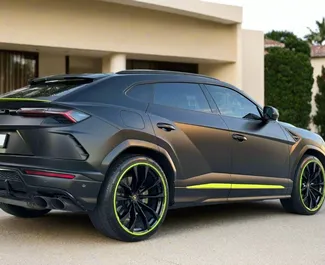 Ενοικίαση Lamborghini Urus. Αυτοκίνητο Πρίμιουμ, Πολυτέλεια, Crossover προς ενοικίαση στα Ηνωμένα Αραβικά Εμιράτα ✓ Κατάθεση 2500 AED ✓ Επιλογές ασφάλισης: TPL.