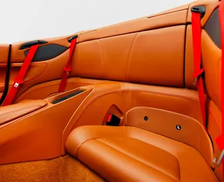 Ενοικίαση αυτοκινήτου Ferrari Portofino 2021 στα Ηνωμένα Αραβικά Εμιράτα, περιλαμβάνει ✓ καύσιμο Βενζίνη και 591 ίππους ➤ Από 3000 AED ανά ημέρα.
