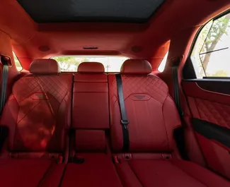 Biludlejning Bentley Bentayga #13571 Automatisk i Dubai, udstyret med 4,0L motor ➤ Fra Mohammad i De Forenede Arabiske Emirater.