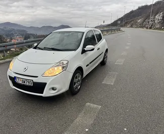 Renault Clio 3 2012 biludlejning i Montenegro, med ✓ Diesel brændstof og 50 hestekræfter ➤ Starter fra 20 EUR pr. dag.