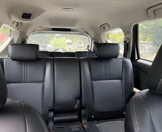 Pronájem Mitsubishi Xpander. Auto typu Komfort, Minivan k pronájmu v Thajsku ✓ Vklad 10000 THB ✓ Možnosti pojištění: TPL, CDW.