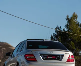 Najem Mercedes-Benz C-Class. Avto tipa Udobje, Premium za najem v v Albaniji ✓ Brez depozita ✓ Možnosti zavarovanja: TPL, CDW, V tujini.
